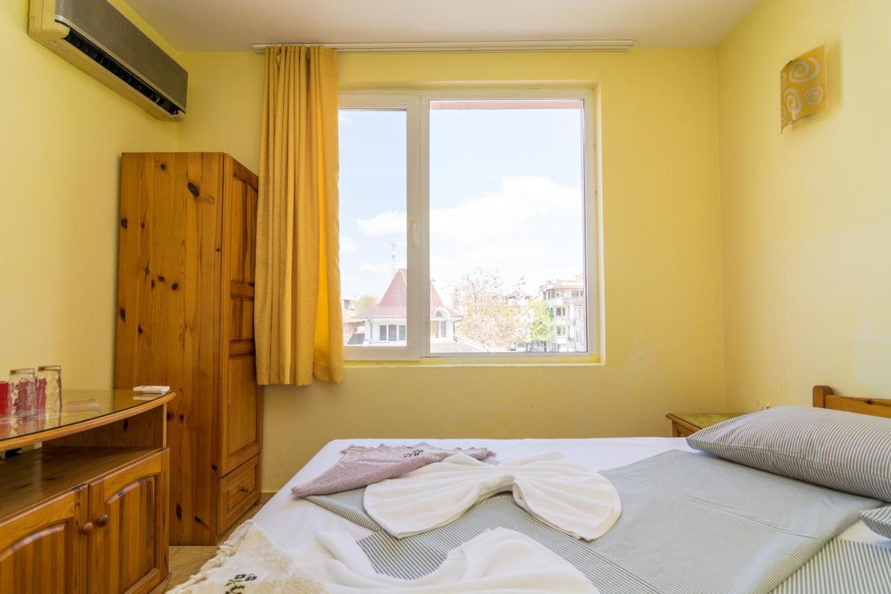 Fener Guest House Поморие Экстерьер фото