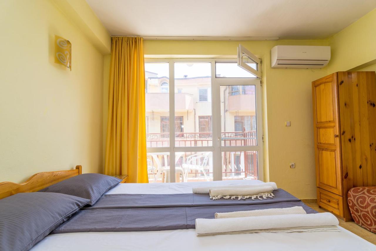 Fener Guest House Поморие Экстерьер фото