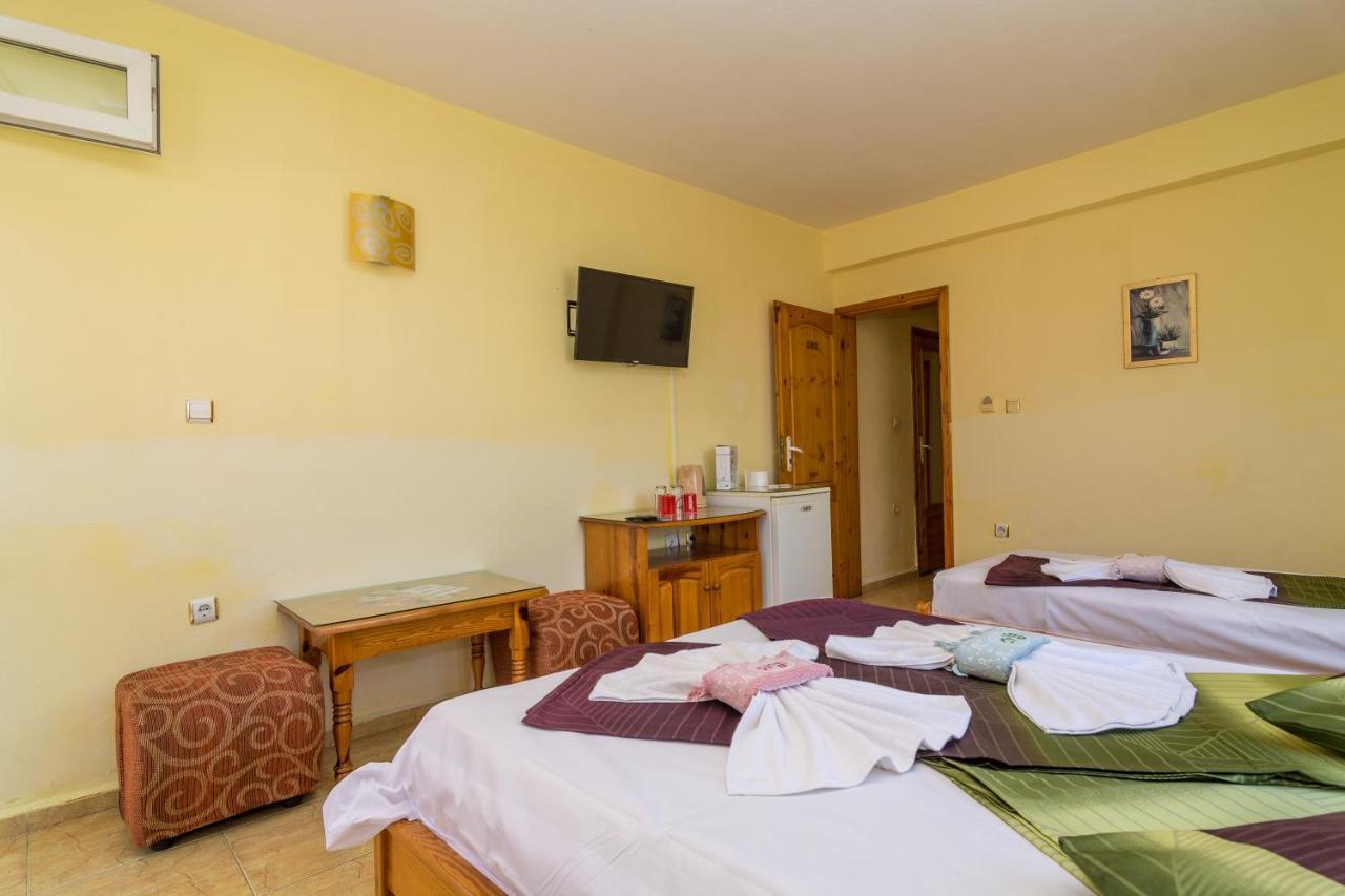 Fener Guest House Поморие Экстерьер фото
