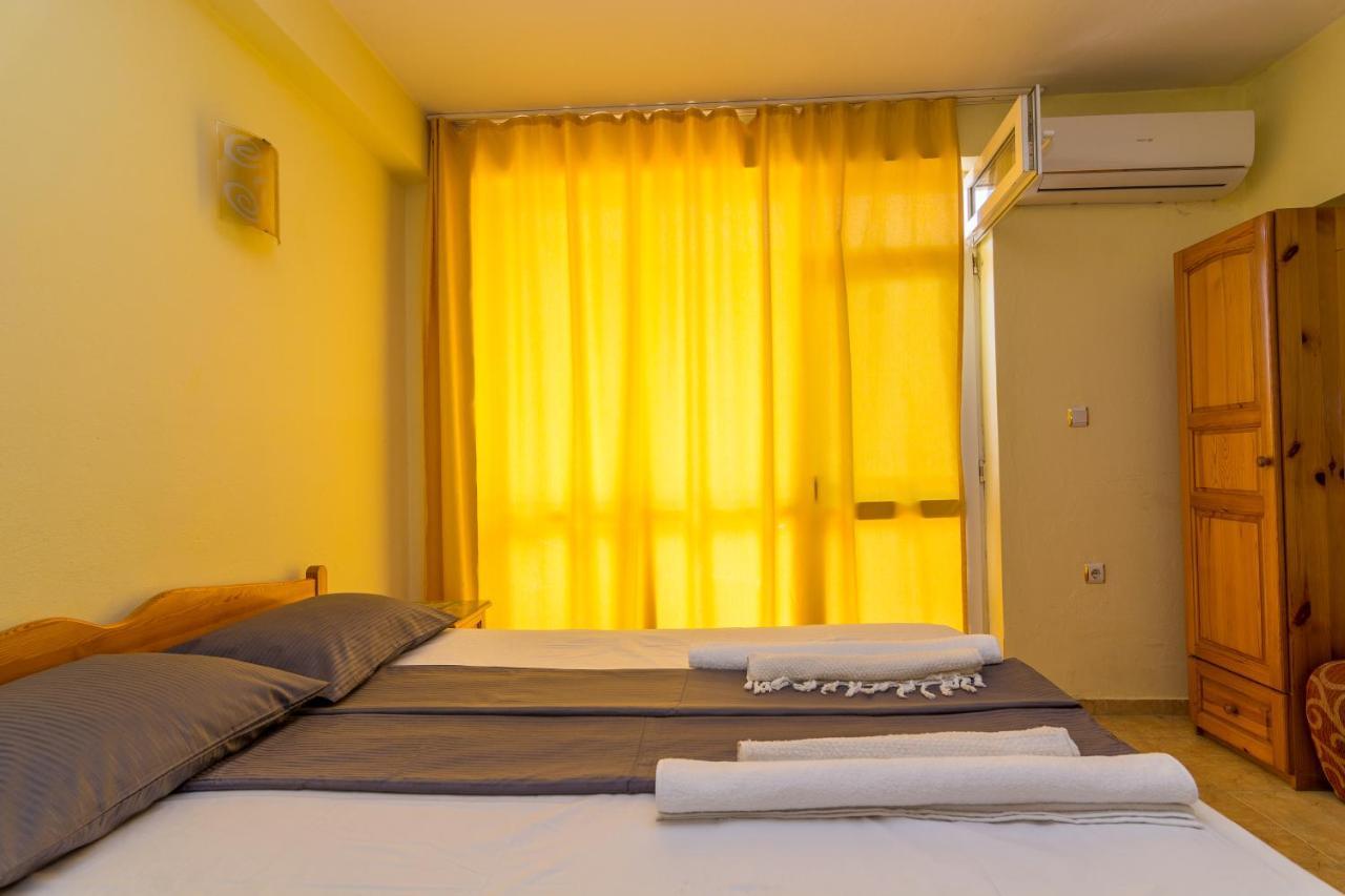 Fener Guest House Поморие Экстерьер фото