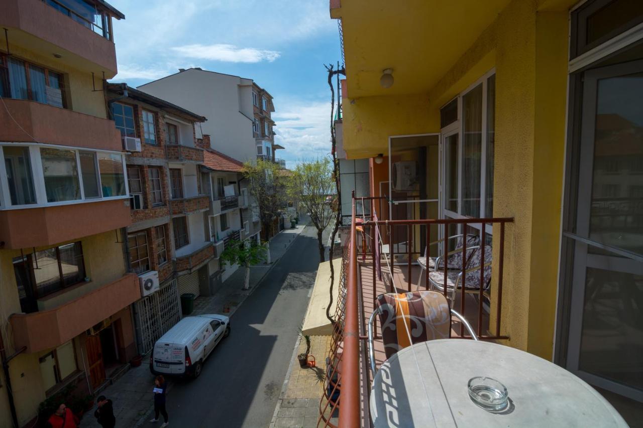 Fener Guest House Поморие Экстерьер фото